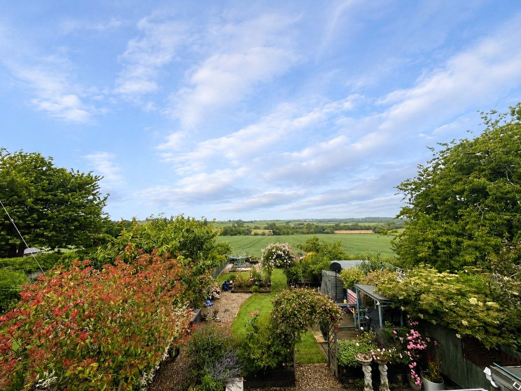 Property photo 2 of 46 Picture No. 55