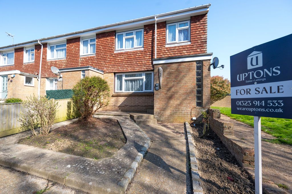 Property photo 1 of 13 Front