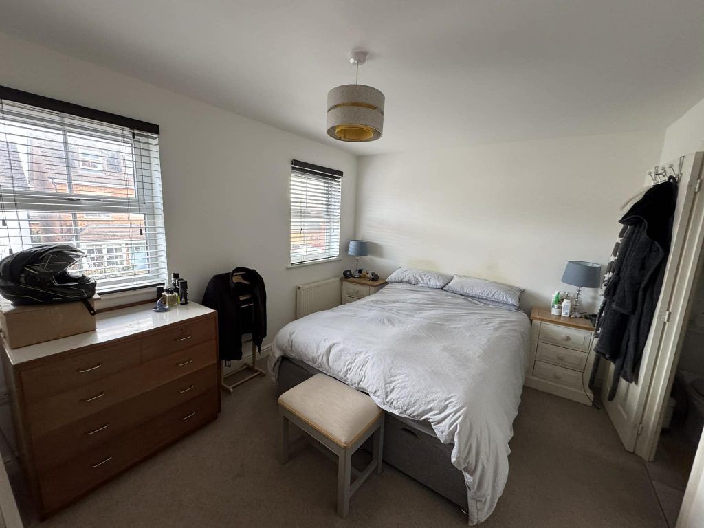 Additional image 6 of 4 bed town house to rentUrquhart Road, Thatcham RG19