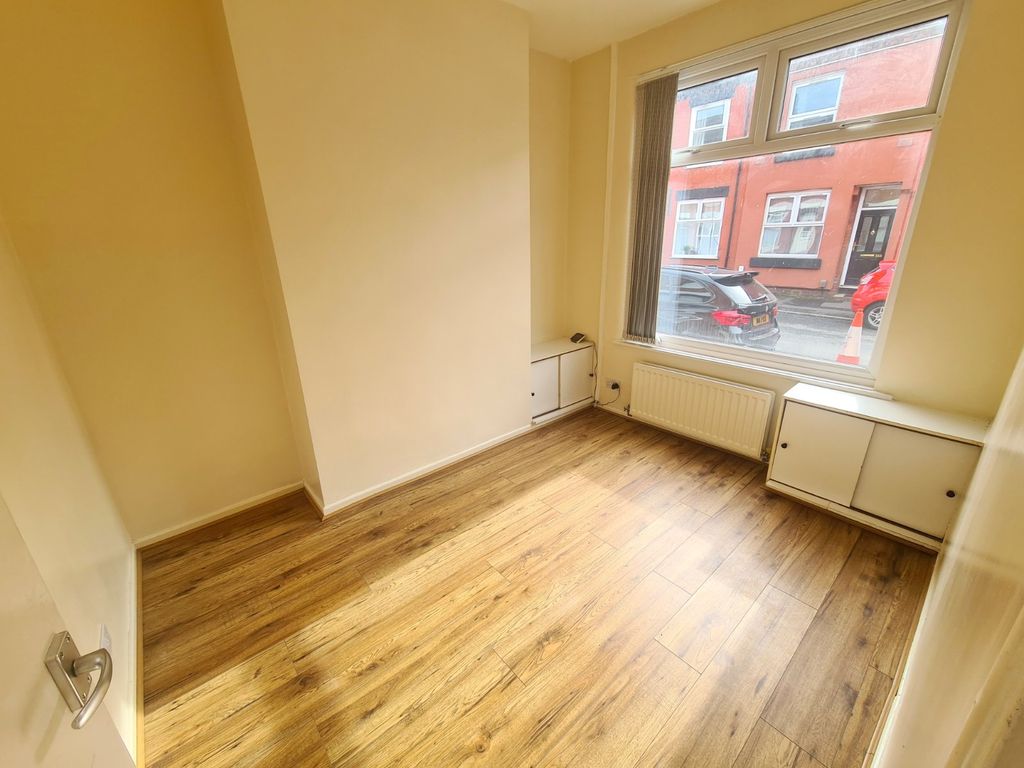 Property photo 2 of 9 Picture No. 03