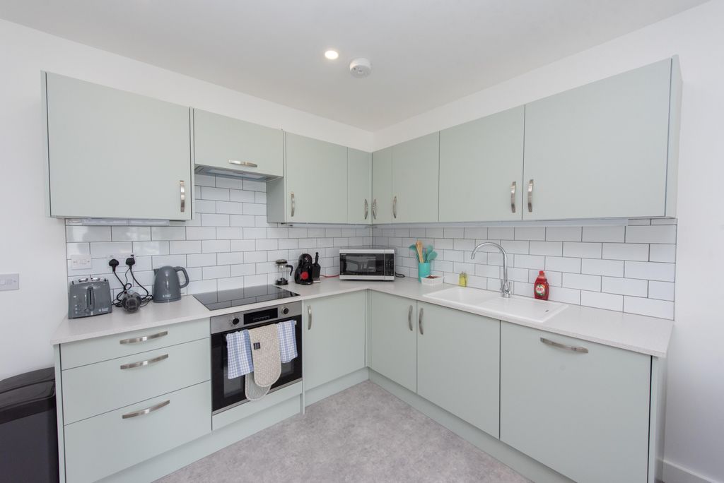 Property photo 2 of 13 Property