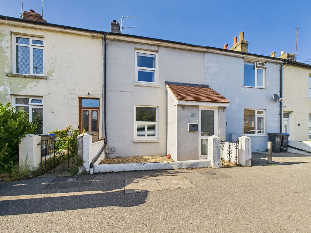 Property photo 1 of 9 External