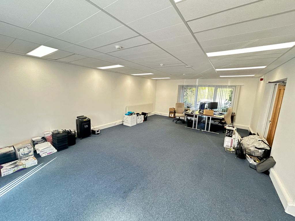 Property photo 2 of 8 Img_3542.Jpg