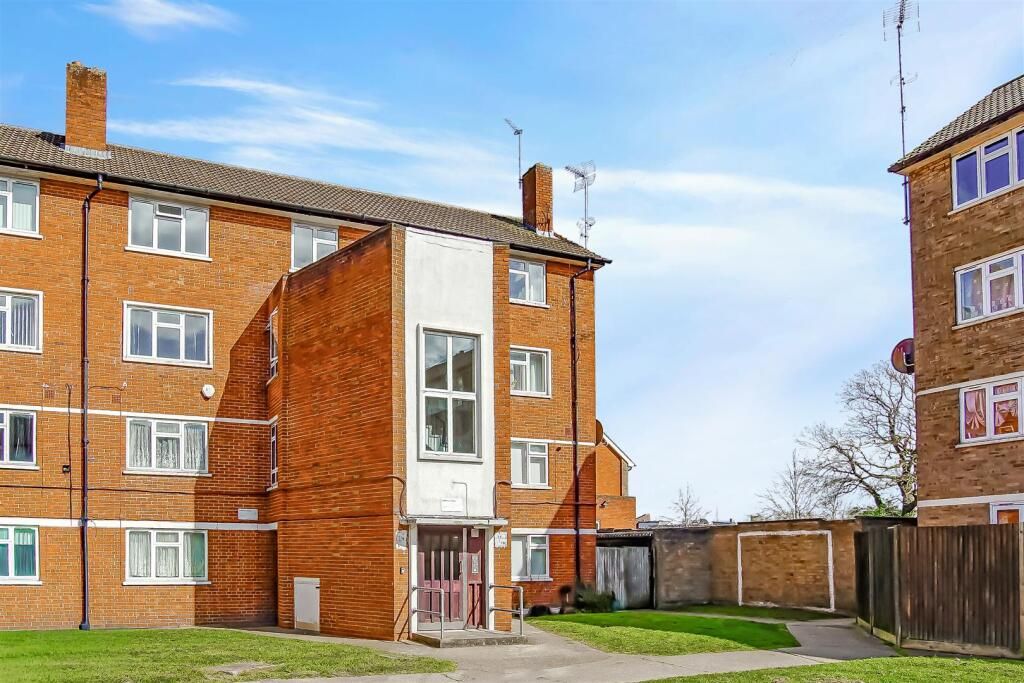 Property photo 1 of 8 18
