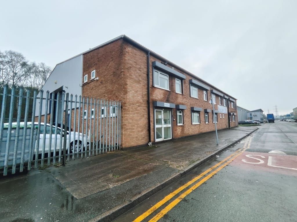 Property photo 1 of 7