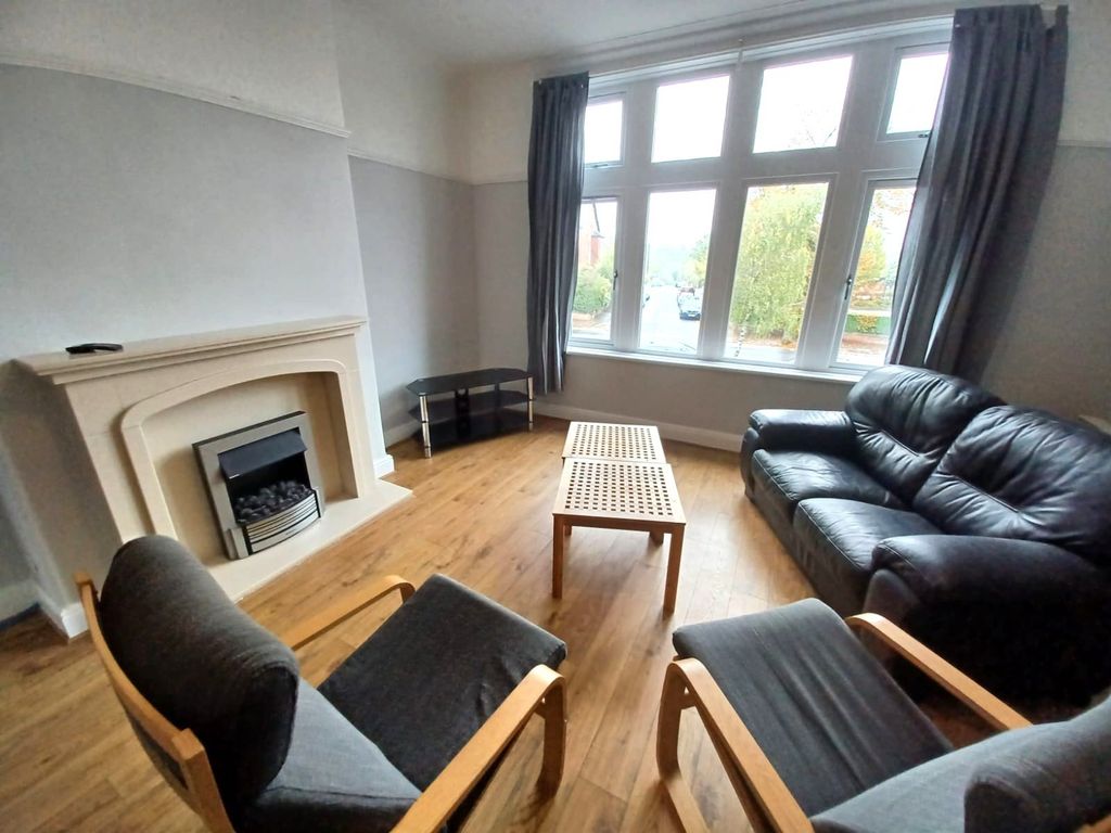 Property photo 3 of 14 Picture No. 21