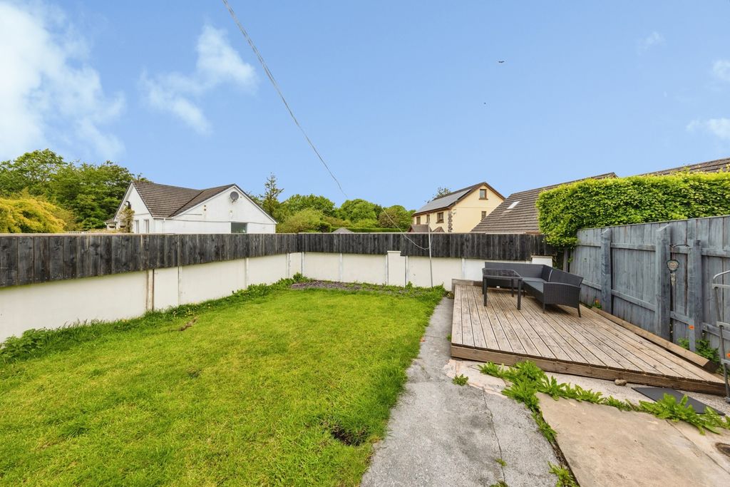 Property photo 2 of 24 Pbox-Img.Jpg
