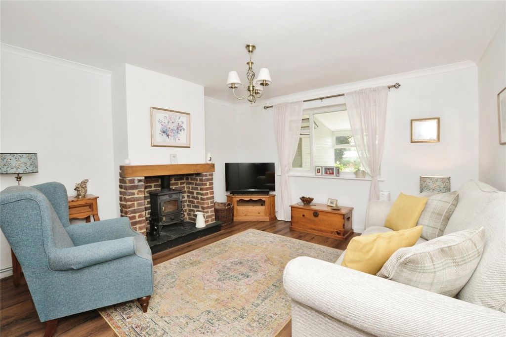 Property photo 2 of 16 Picture No. 02