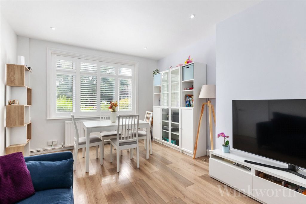 Property photo 2 of 13 Picture No. 12