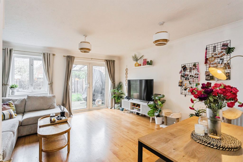 Property photo 3 of 15