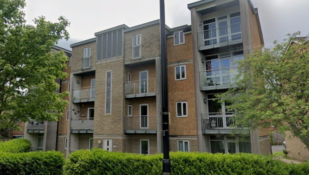 Property photo 1 of 22 Front Building Aspect -