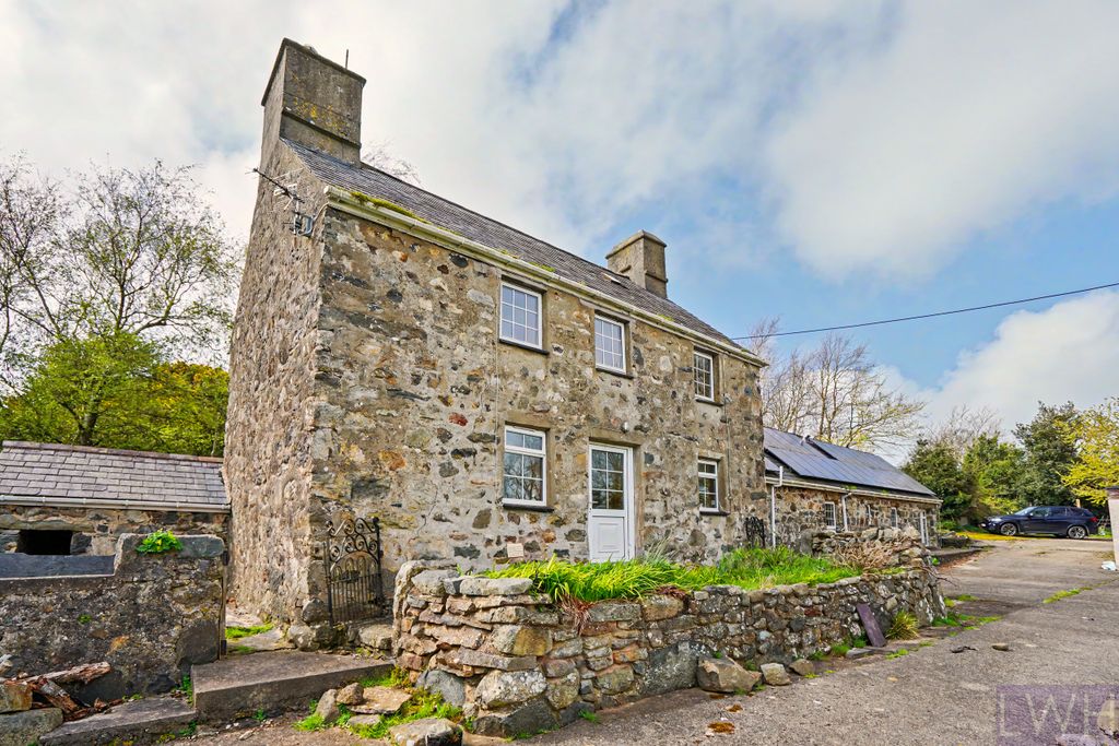 Additional image 8 of 4 bed farm for saleTyddyn Farm, Rhydyclafdy - 22Ac LL53