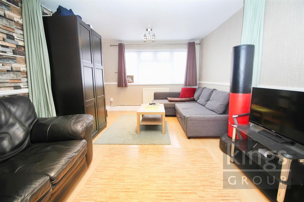 Property photo 2 of 8 Img_8767.Jpg