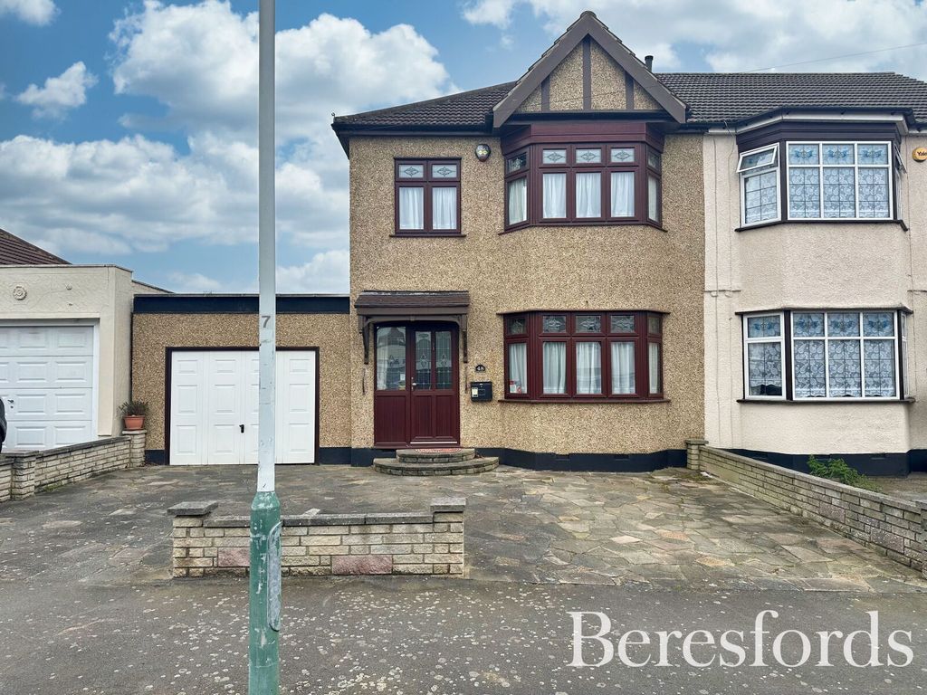 Property photo 1 of 15 Picture No. 18