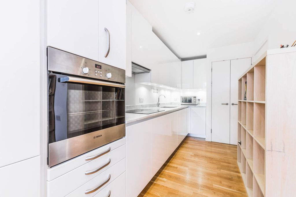 Property photo 1 of 5