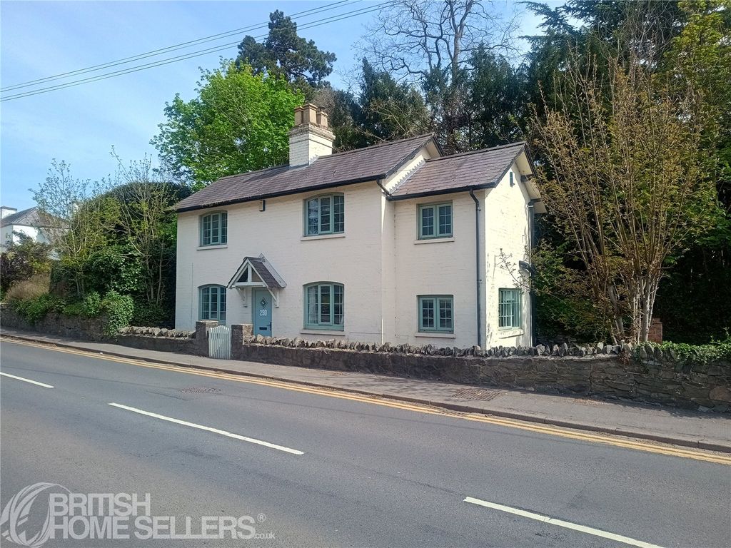 Property photo 1 of 21 Picture No. 27