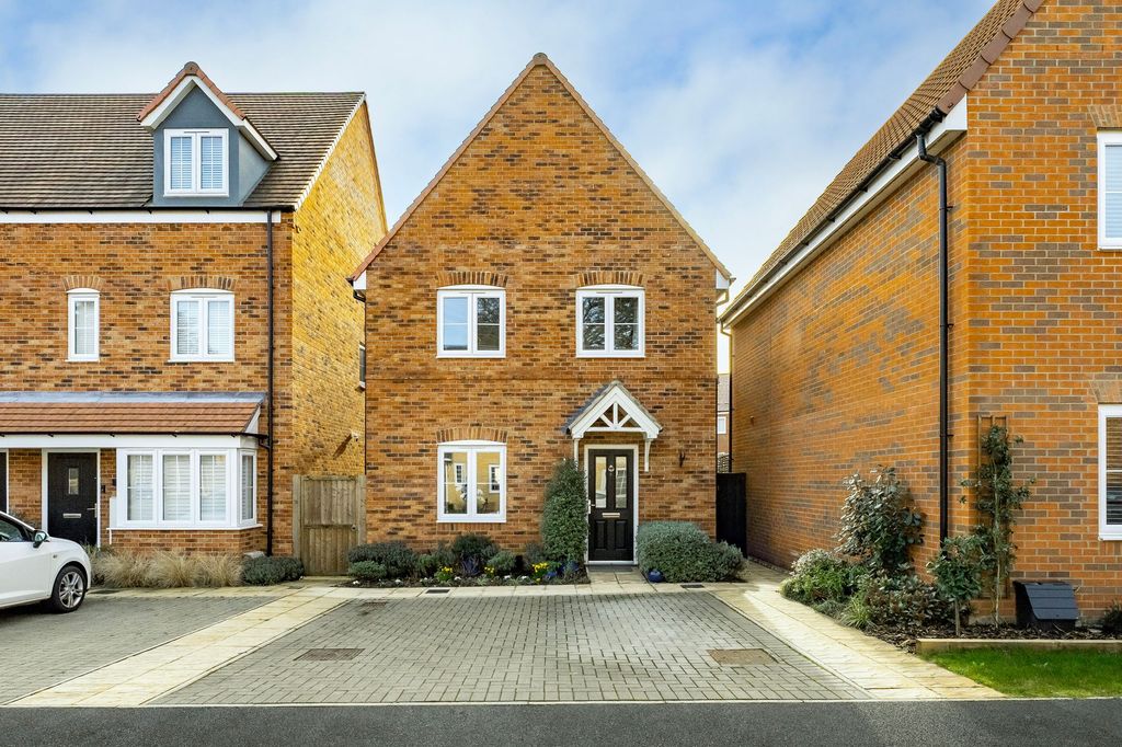 Property photo 1 of 20