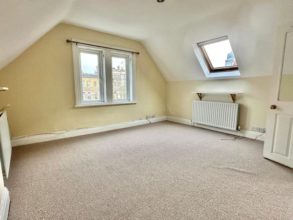 Property photo 2 of 10 Picture No. 09