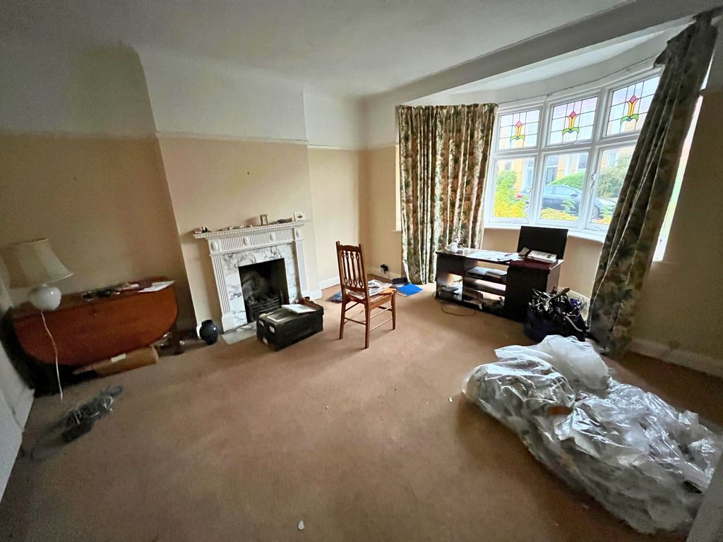 Property photo 2 of 19 6.Jpg