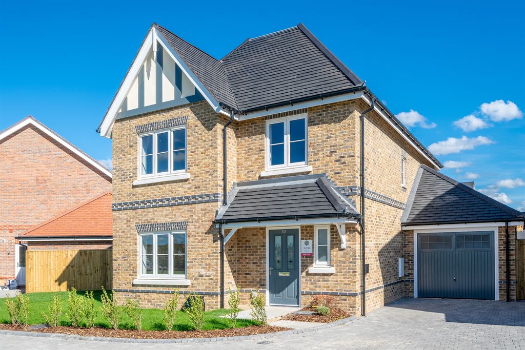 Property photo 1 of 10