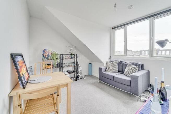 Property photo 1 of 8 1Â Bedroom Flat For Sale
