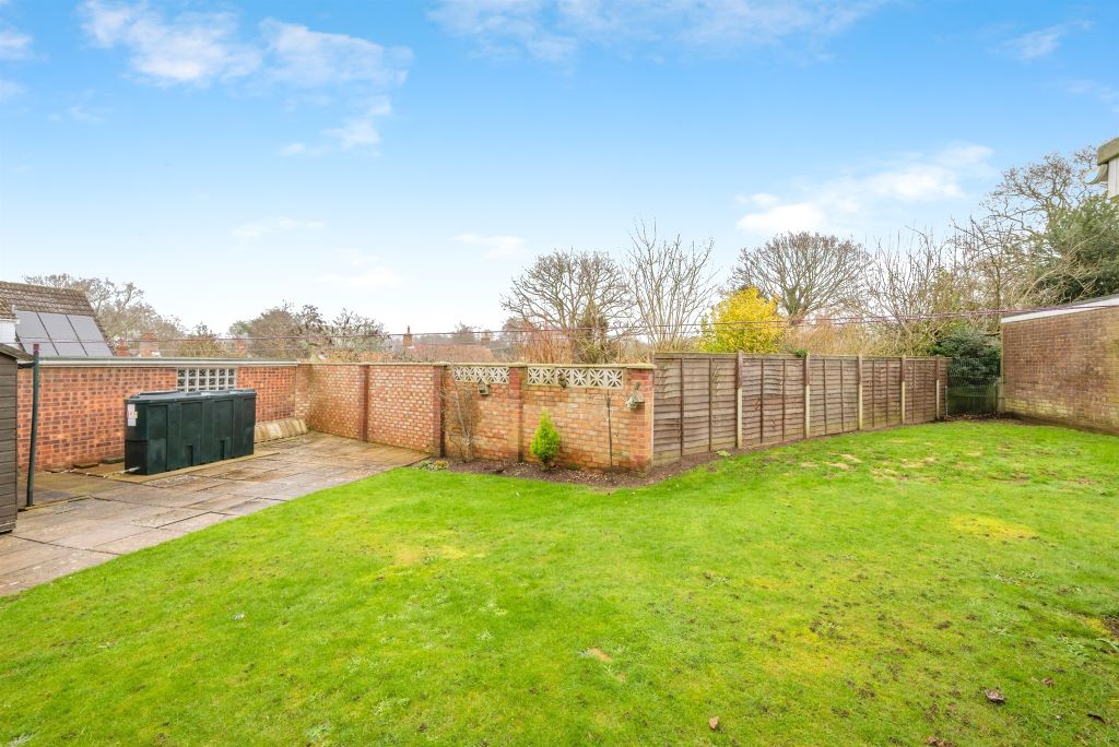 Property photo 3 of 17