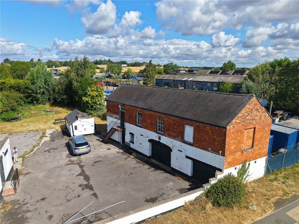 Property photo 1 of 12 Picture No. 01