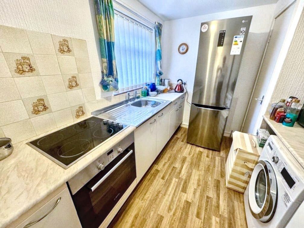 Property photo 3 of 7