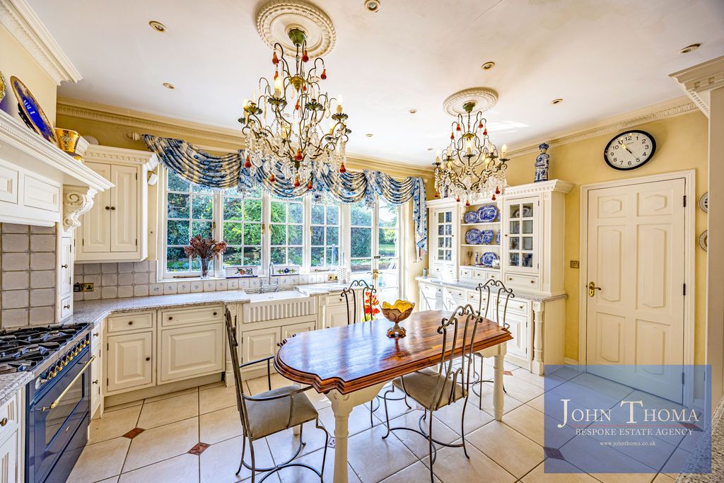 Additional image 10 of 6 bed detached house for saleManor Road, Chigwell IG7