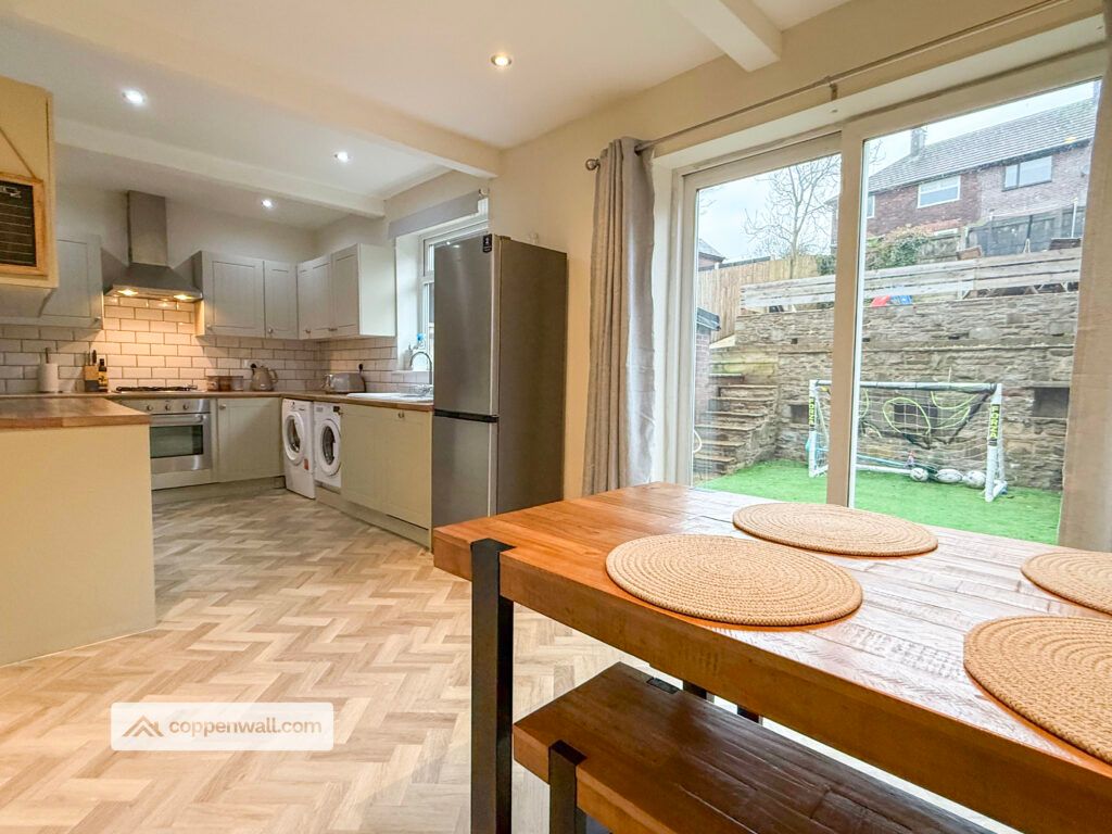 Property photo 1 of 31