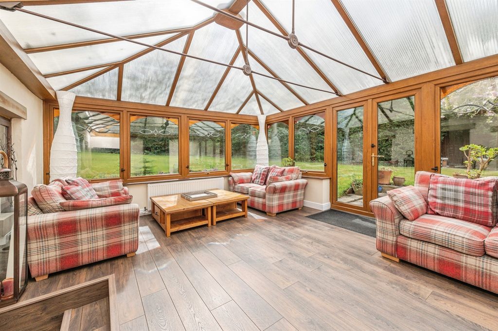 Additional image 10 of 5 bed detached house for saleRowley Lane, Fenay Bridge, Huddersfield HD8