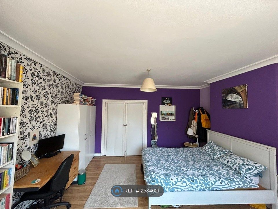 Property photo 3 of 12 Bedroom 1