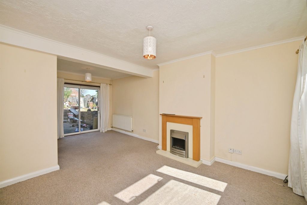 Property photo 3 of 24