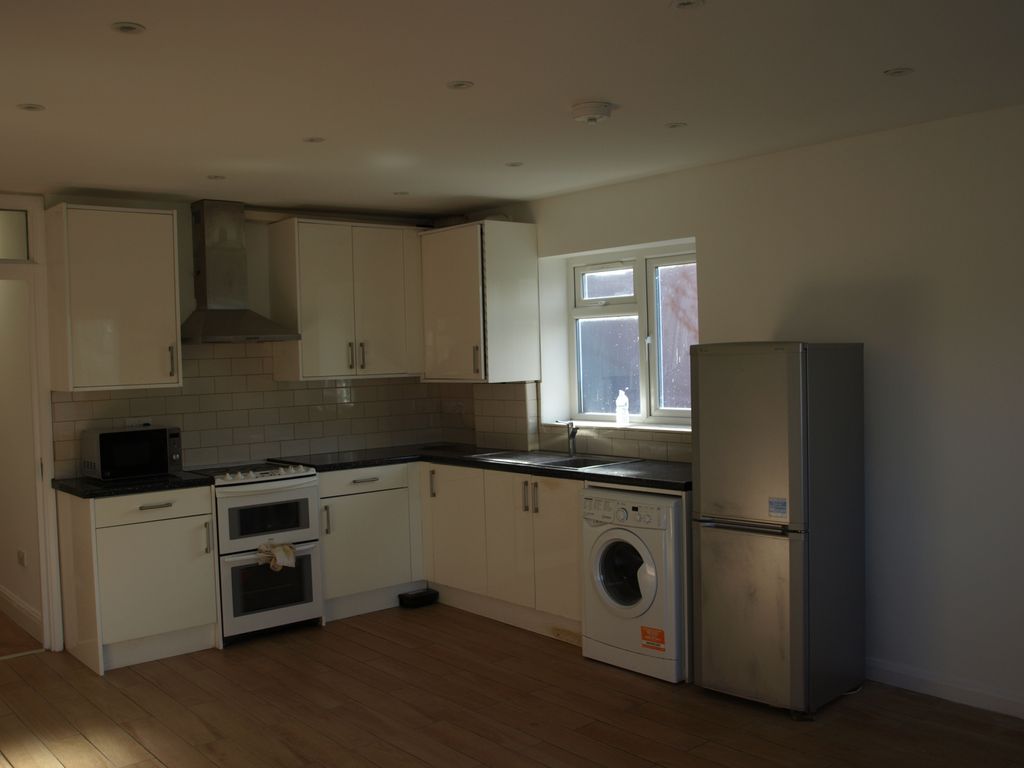 Property photo 3 of 13 Pic 3