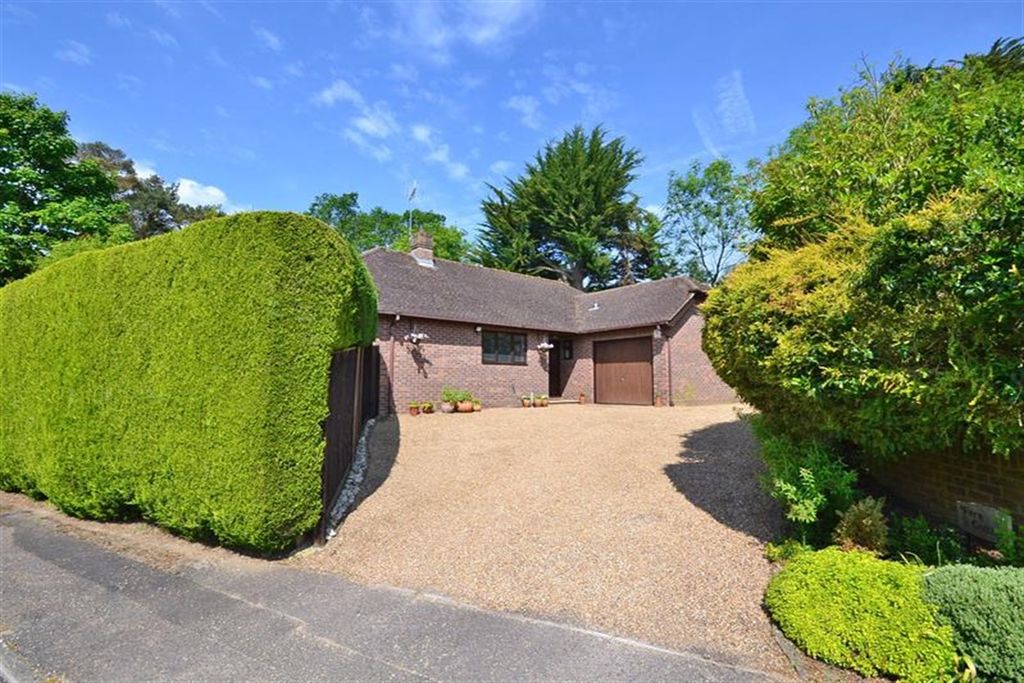 Property photo 1 of 17 (Main)