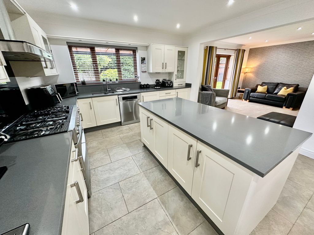 Property photo 3 of 48 Img_1939