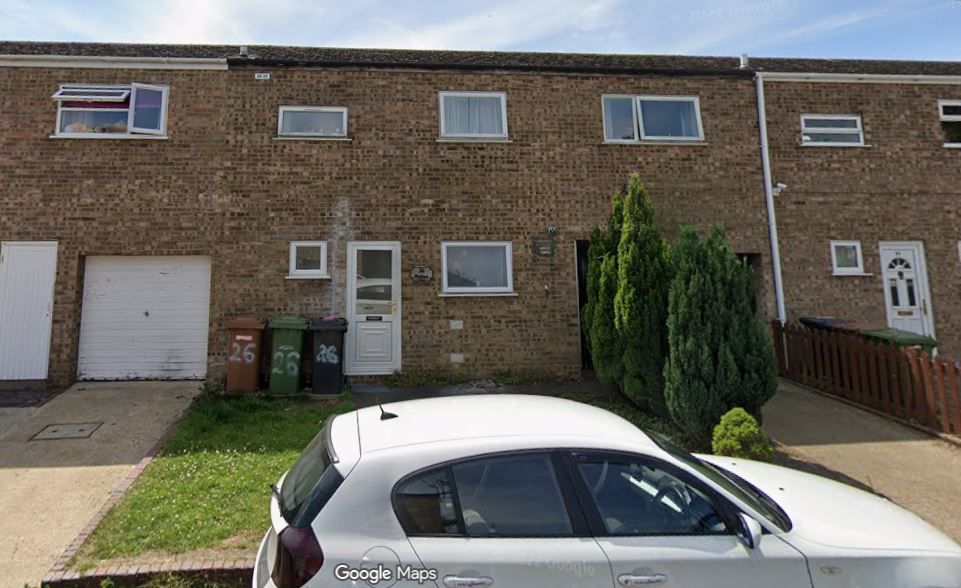 Property photo 1 of 2 Front