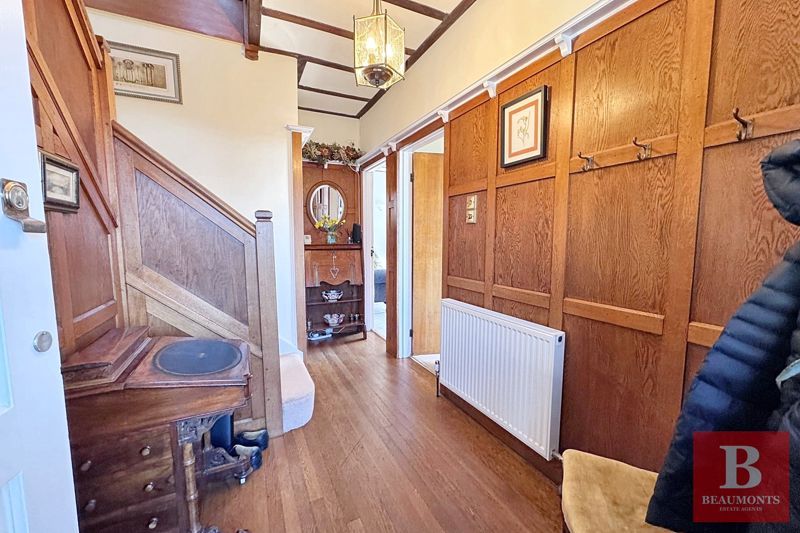 Property photo 3 of 28 Photo 8
