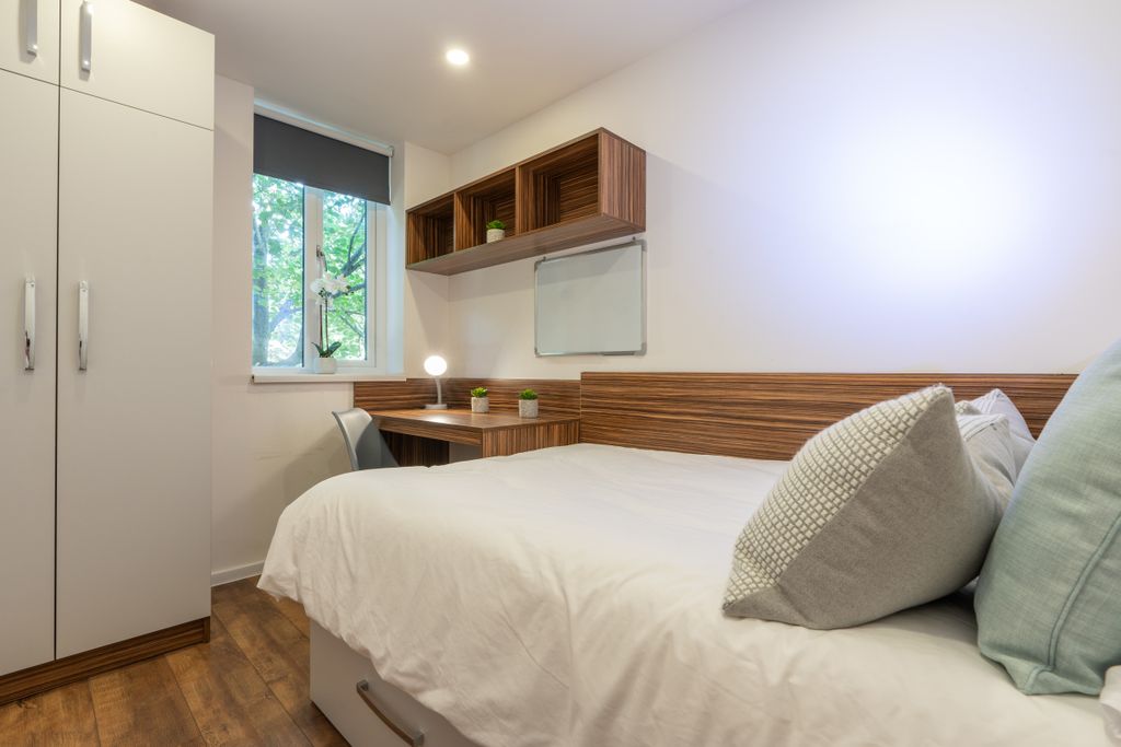 Property photo 3 of 16 Jesmond View Block B Flat 5 Bedroom 1