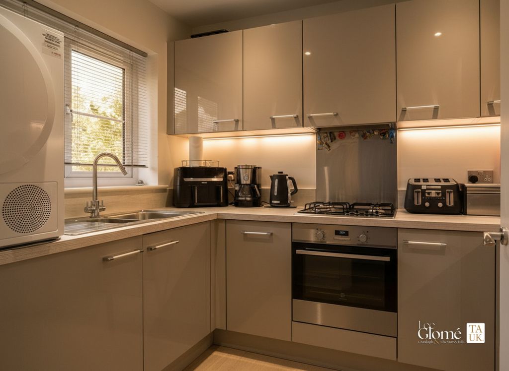 Property photo 3 of 21