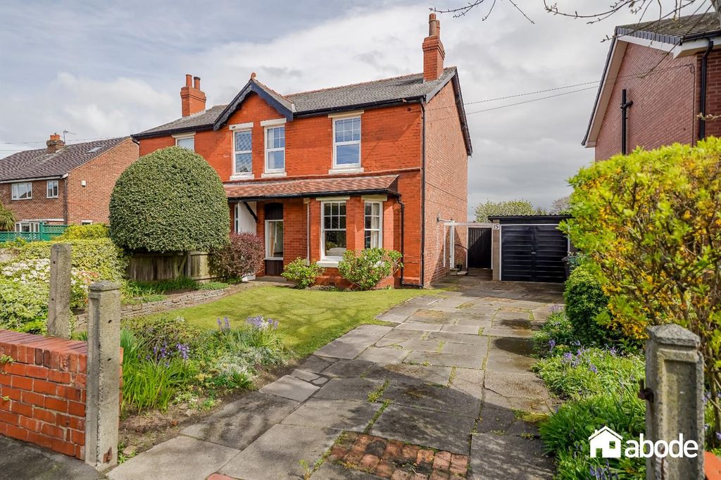 Property photo 1 of 24