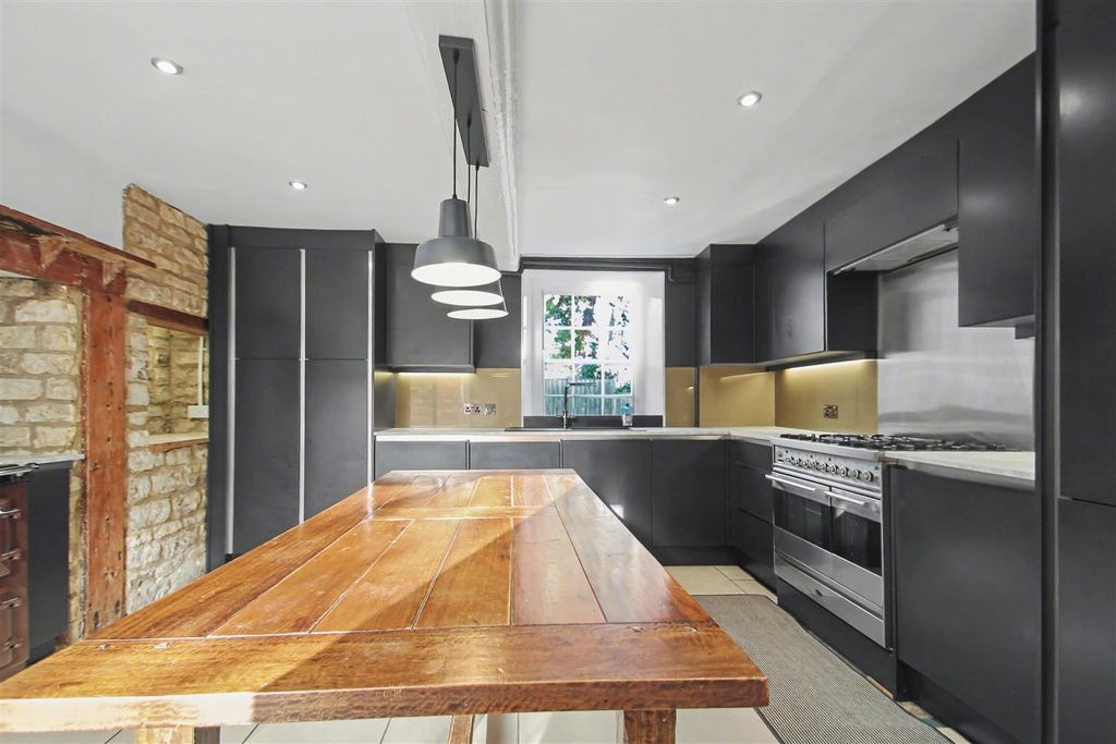 Property photo 3 of 29 Img_4498.Jpg