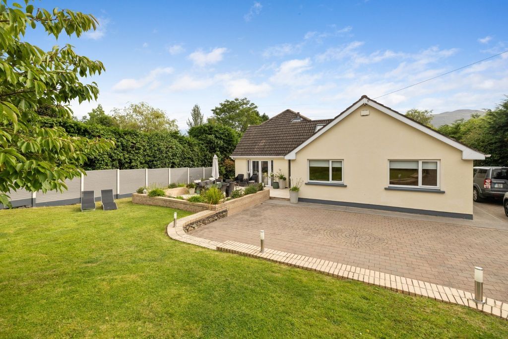 Property photo 3 of 28 Picture No. 19