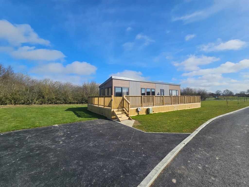 Property photo 1 of 10 10