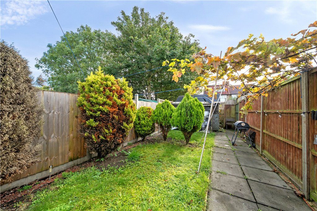 Property photo 3 of 17 Picture No. 10