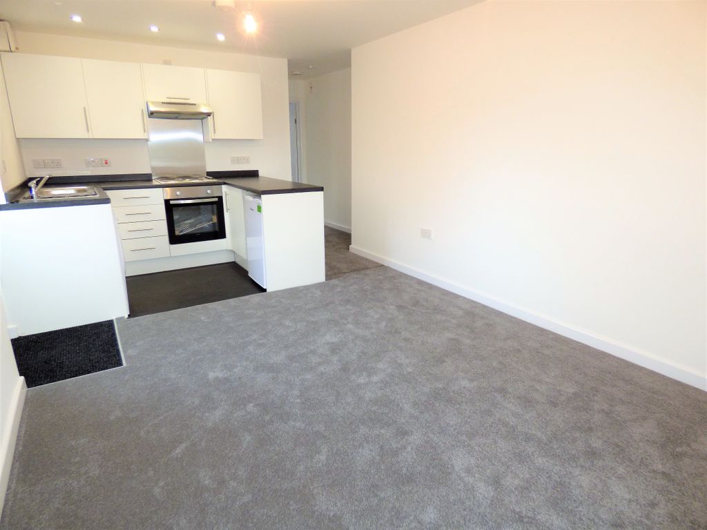 Property photo 2 of 11 Kitchen/Living Room