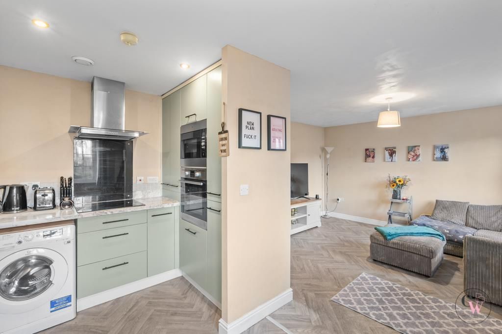 Property photo 2 of 24 Dsc09012.Jpg