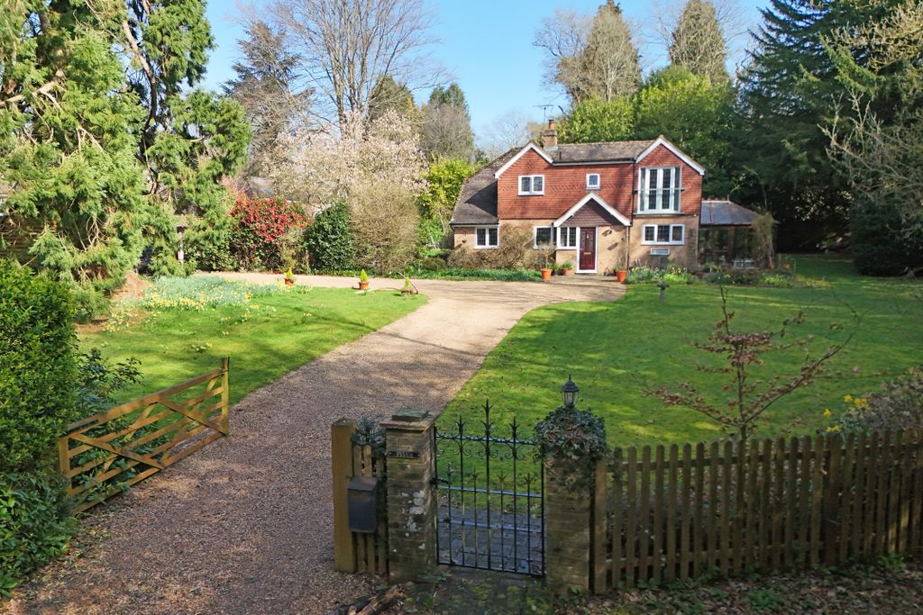 Property photo 1 of 14