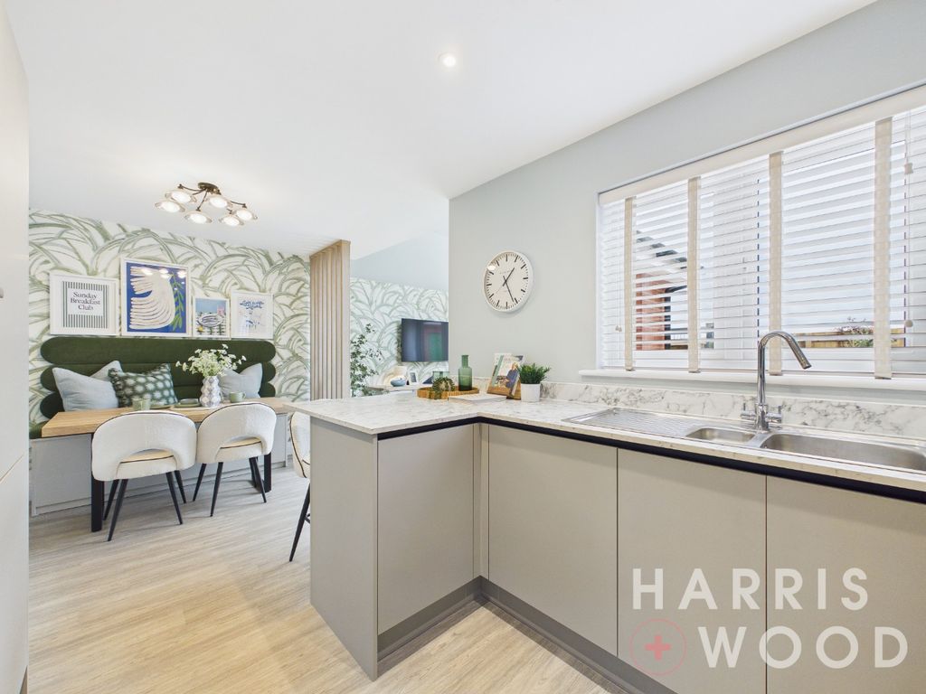 Property photo 2 of 38 5004443