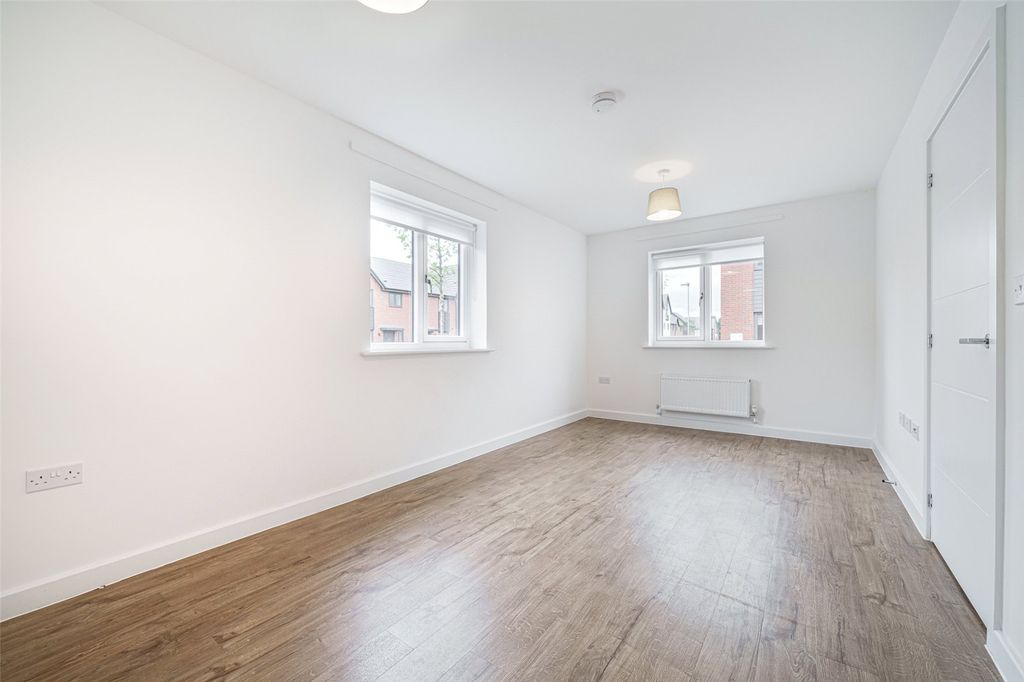 Property photo 3 of 13 Picture No. 07